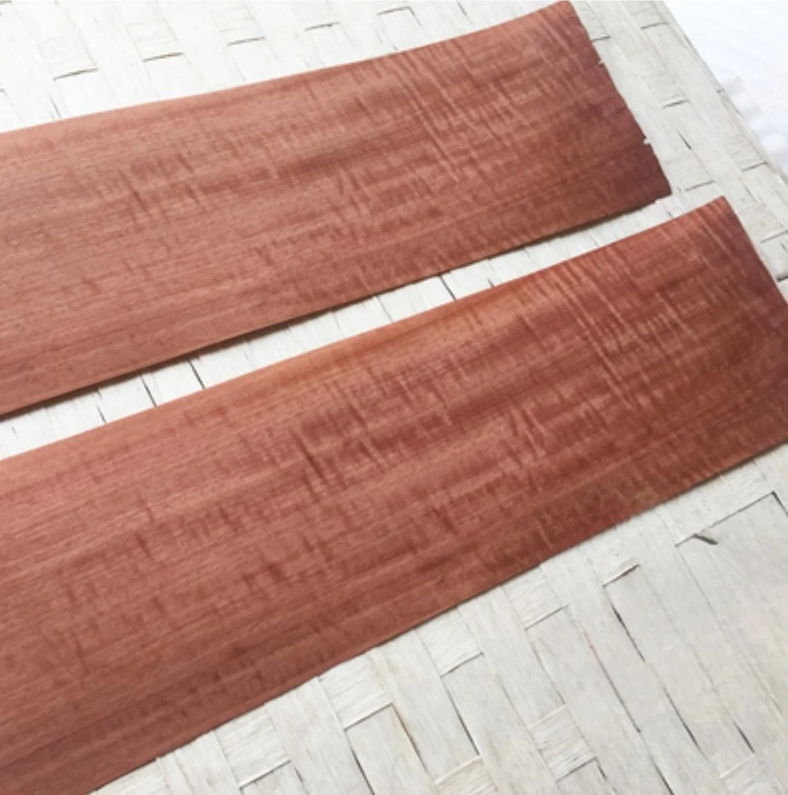 

L:2.5meters Width:150mm T:0.3mm Thickened Boutique Macquarie Shadow Wood Veneer Wall Panels Decoration