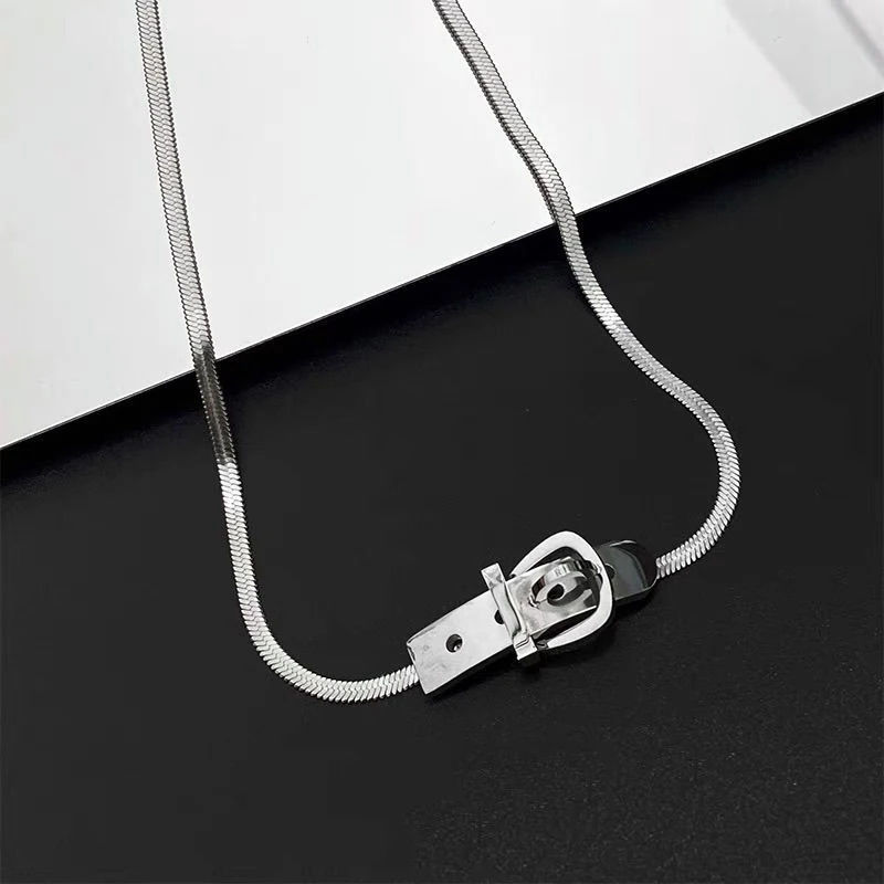 Classic Watch Buckle Shape Titanium Steel Choker Necklace For Woman New Korean Fashion Jewelry Gothic Girl\'s Sexy Clavicle Chain