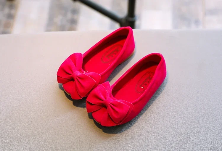 2024 neue Mode Mädchen Schuhe Pu Leder mit großen Fliege Bonbon Farbe Kinder Sandalen Slip-On Kinder Freizeit schuhe 21-36 weich heiß – Detail 17