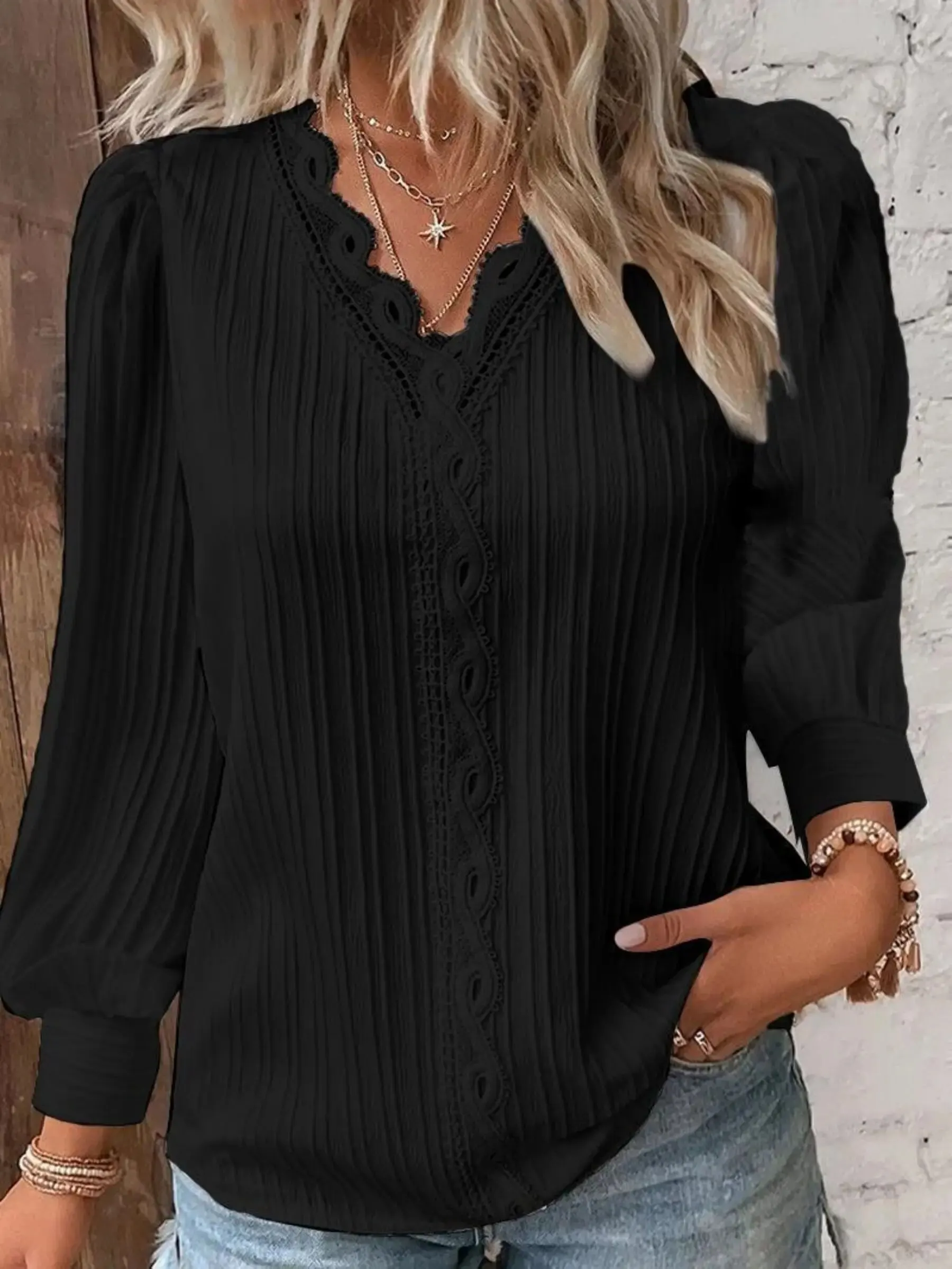 Woman Lace Stitching V-Neck Simple Black Chiffon Shirt Autumn Lantern Long Sleeve Pullover Top Fashion Lady Elegant Street Blous