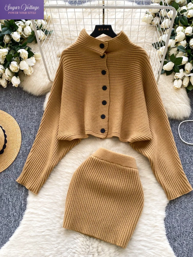 아늑한 감성 니트 투피스 세트 여성용 짧은 배트윙 소매 버튼 가디건 + 슬림 리브드 바디콘 스커트 겨울 부드러운 레이지 스타일