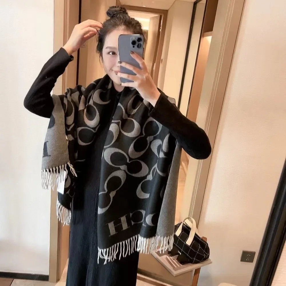 وشاح كشمير طويل فاخر للنساء مزدوج الجوانب شرابة شتاء دافئ عصري متعدد الاستخدامات لف الكتف مغرية لتدفئة الرقبة
