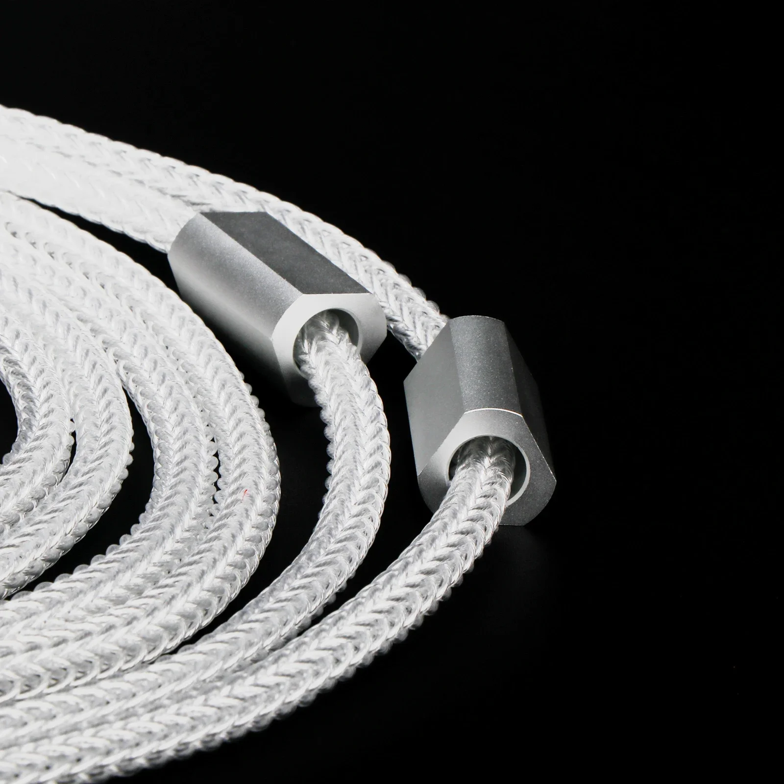 16-Core Pure Silver RCA Cable with Carbon Fiber Welding-Free Plug, Audiophile Grade for Amplifiers and CD Players - Enhanced Tra