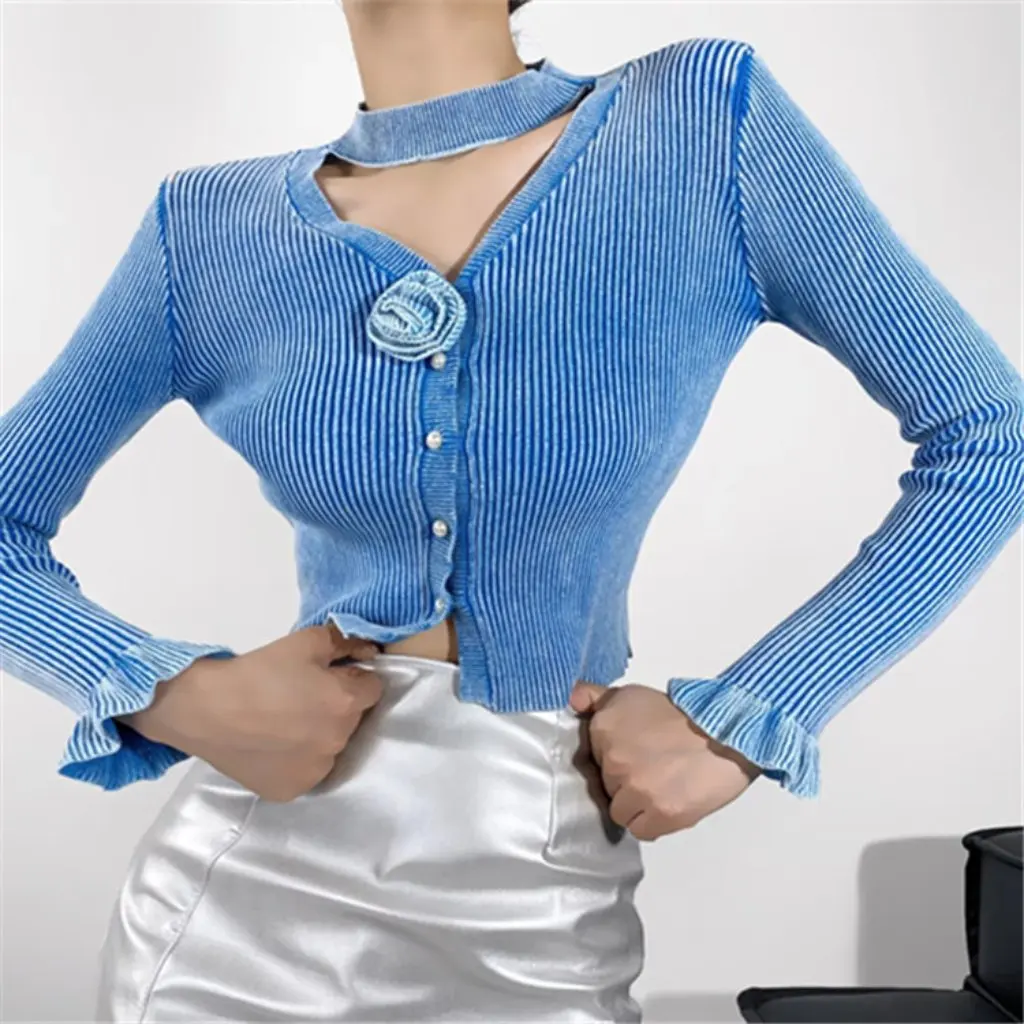

Women's Retro V-Neck Long Sleeve Knitted Cardigan European American Style Sand Wash 3D Flower Sweater for Autumn Winter