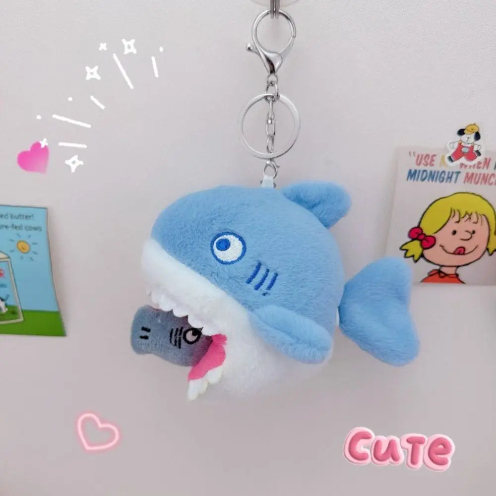 การ์ตูน Shark Blue Shark ตุ๊กตาพวงกุญแจตุ๊กตาสัตว์จําลอง Blue Shark จี้ตุ๊กตายัดไส้ตุ๊กตา Soft Plush Shark Keyring