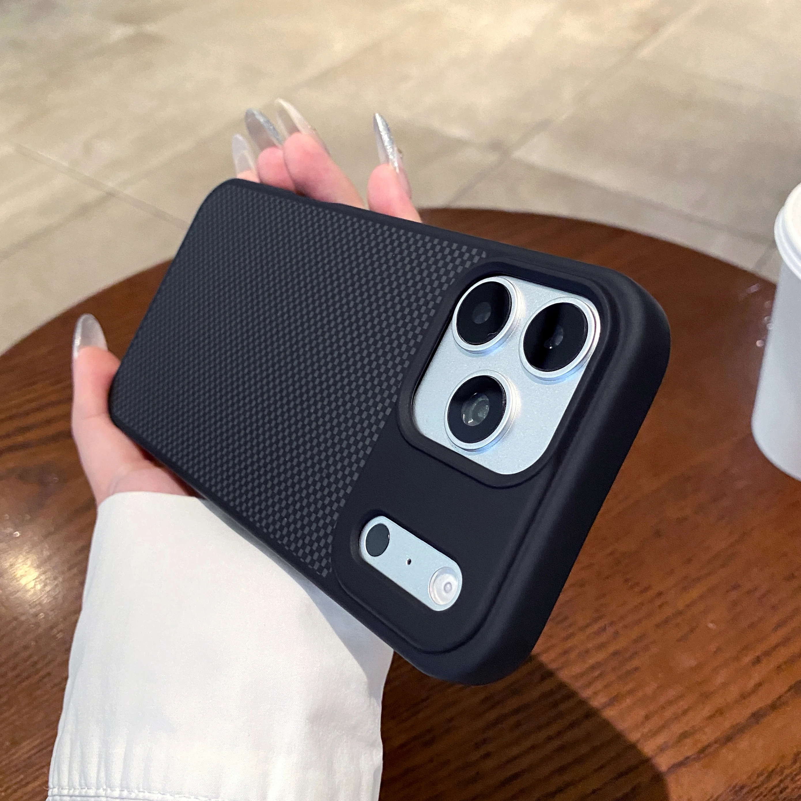 Suitable for iPhone 17 Pro 17 Pro Max and iPhone 16 Pro Max magnetic phone cases, iPhone 16 Pro black protective case