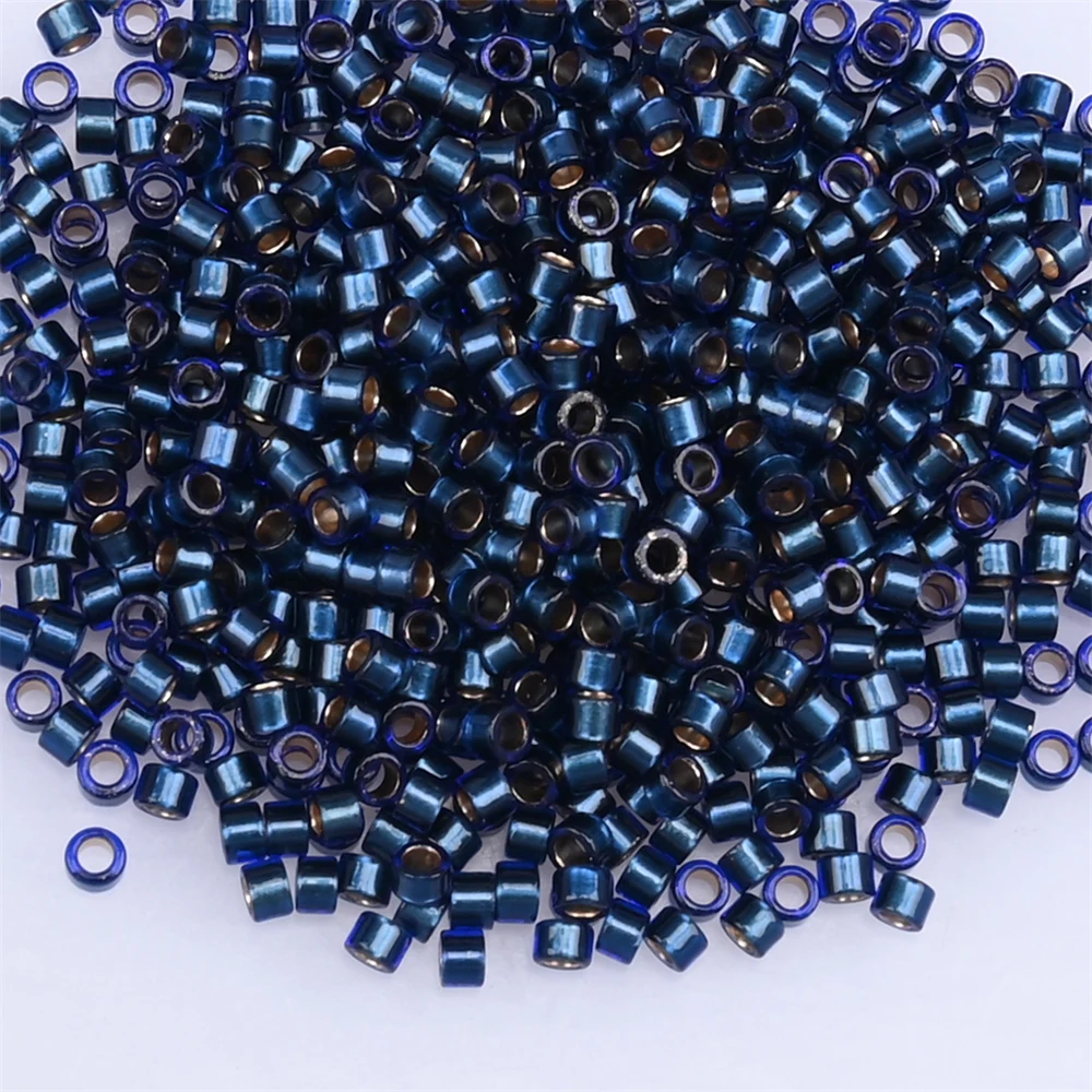 1000Pcs Golden Colour Lined Glass Seed Beads Uniform Size Japan Non-Fading Seedbeads for Jewelry Making Diy Bracelet Watch Strap