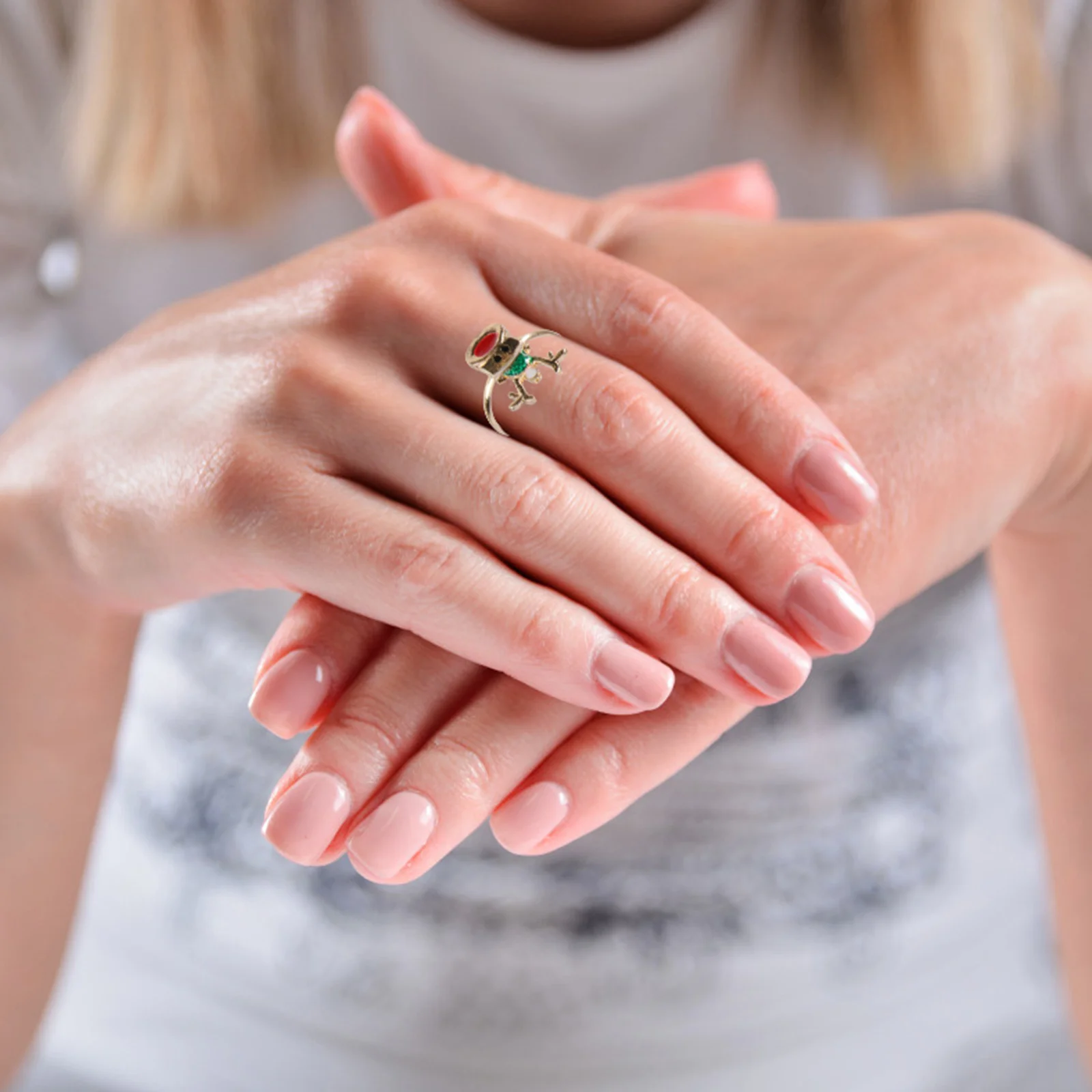 

5Sets Christmas Tree Earrings Rings Bracelets Elegant Xmas Jewelry Gift for Women Girls Xmas Dress Up Accessories