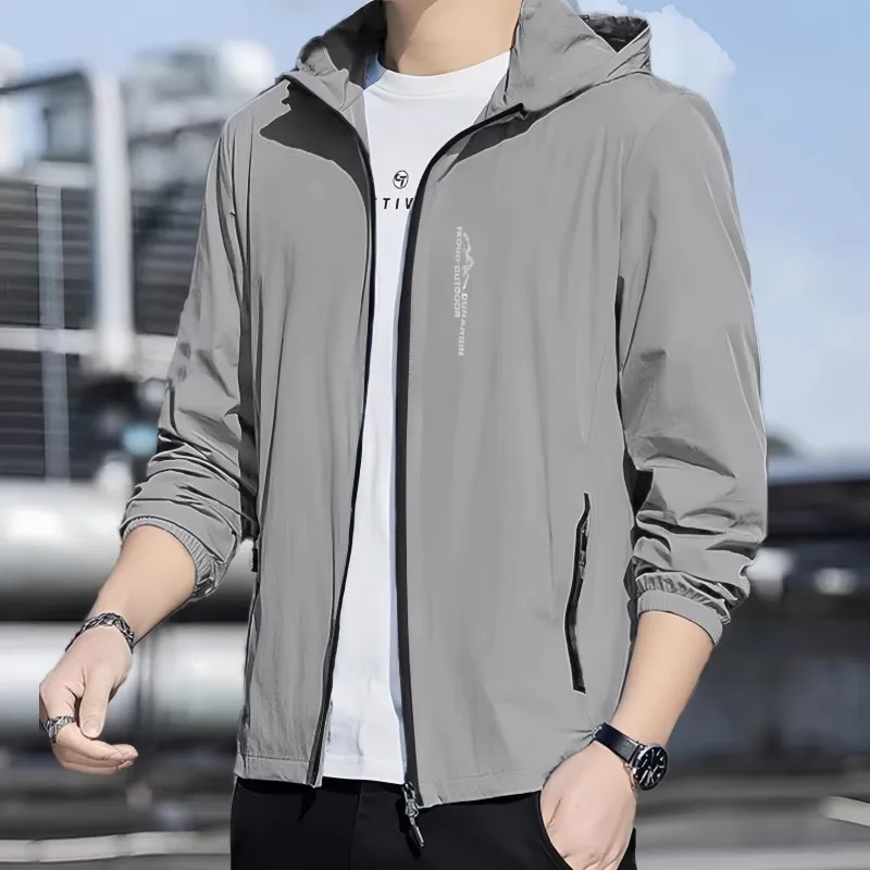Men's Summer Lightweight Quick Dry Ice Silk Sun Protection Jacket Fashionable Urban Style Loose Fit Short Sleeve Zipper Closure