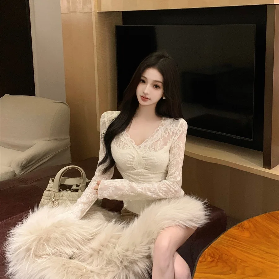 Koronkowa bluzka z dekoltem w serek, wyszczuplająca, osobowość, bielizna, czysta pożądanie, jesień-zima, nowość, ort Sve, damska F...