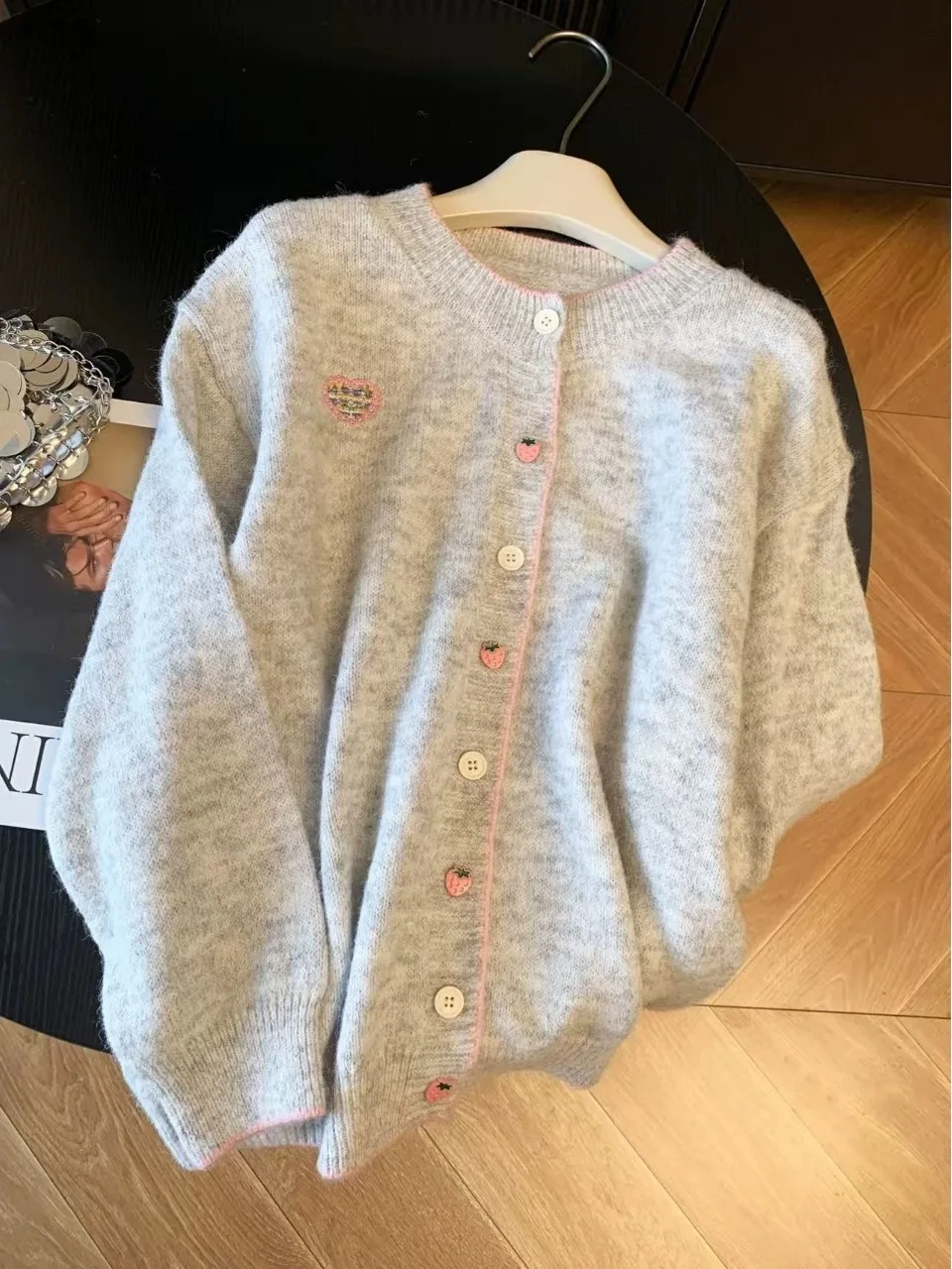 

Женский вязаный кардиган свободного кроя на пуговицах, осенне-зимний, мягкий, уютный, с длинными рукавами, из смесового хлопка, верхняя одежда