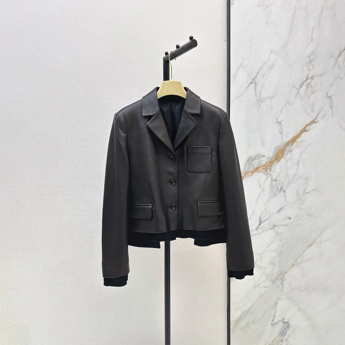 2026 high-quality women's black short suit collar PU leather suit jacket--hb808