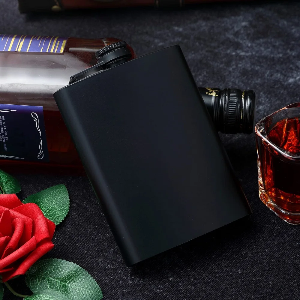 High Quality Wine Whisky Pot Bottle Hip Flasks Drinker Alcohol Bottle Portable Drinkware Stainless Steel Black Hip Flask