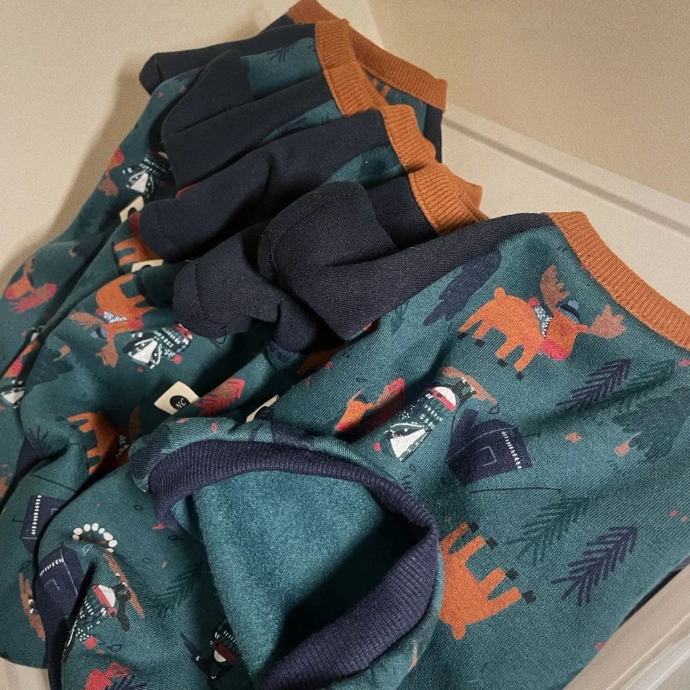 Christmas Sweatshirt for Sphinx Cat in Autumn Winter Long Sleeves Cartoon Coat for Hairless Cat Green Jumpsuit for Devon Dogs