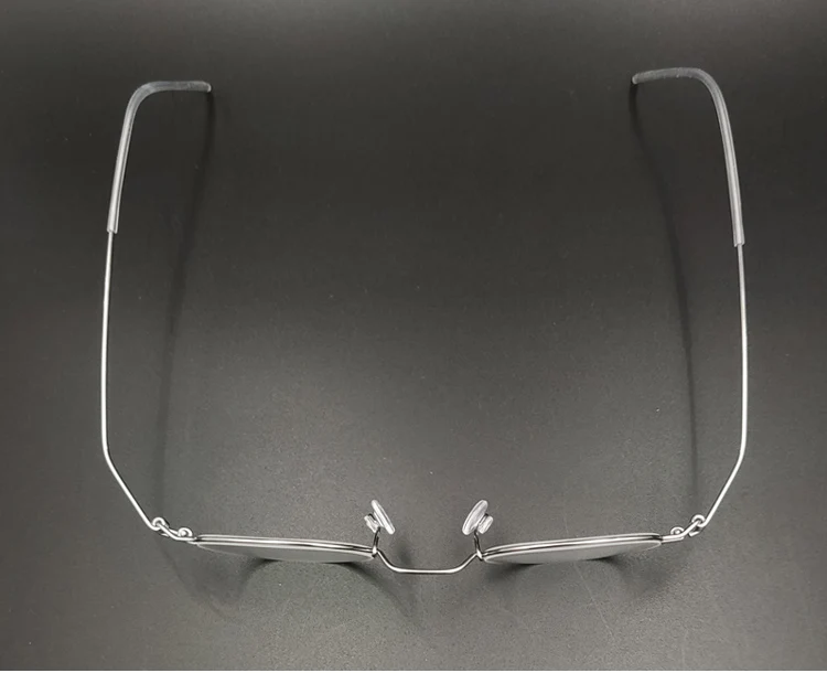 Handgefertigter Schraubenloser Ultraleichter Metall-Polygonaler Brillenrahmen für Herren Retro-Brillen Damen-Brillengestell – Detail 5