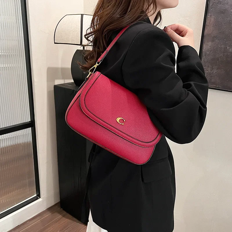 2025 New High-end Women's Shoulder Messenger Bags: Exuding Temperament, Versatile Retro Flip Small Square Designs