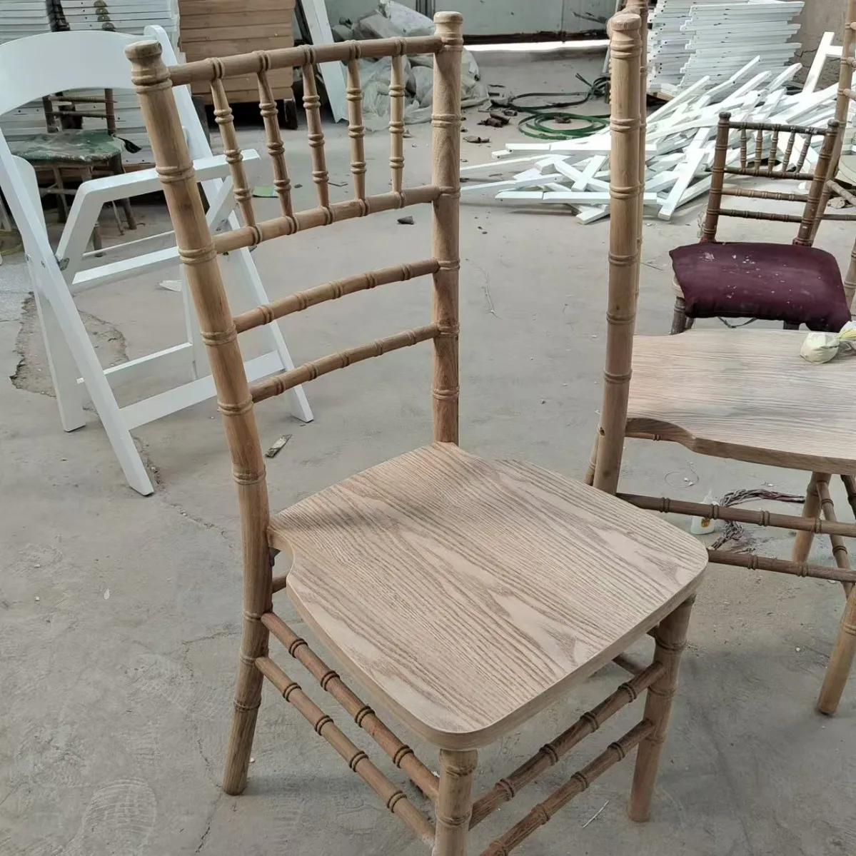 Weddings Banquet Tiffany Resin Chiavari Chairh With Cushion For Events &Wholesale High Quality Walnut Gold Black White