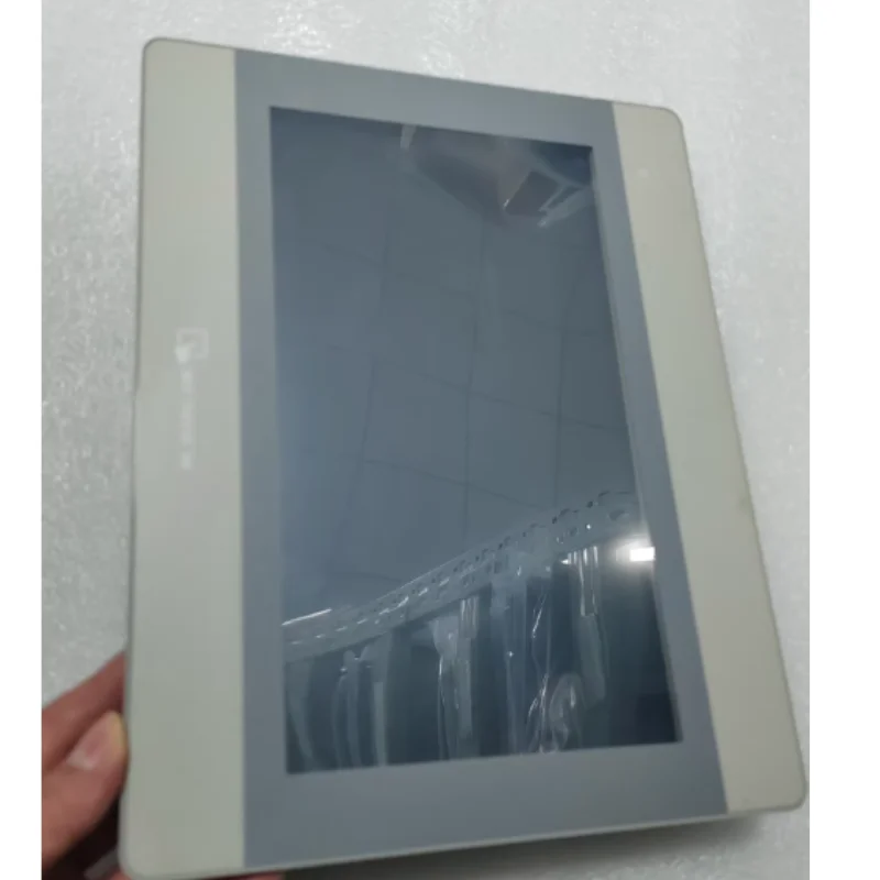 Second hand MT8102iE 1KV Touch Screen tested OK and shipped quickly