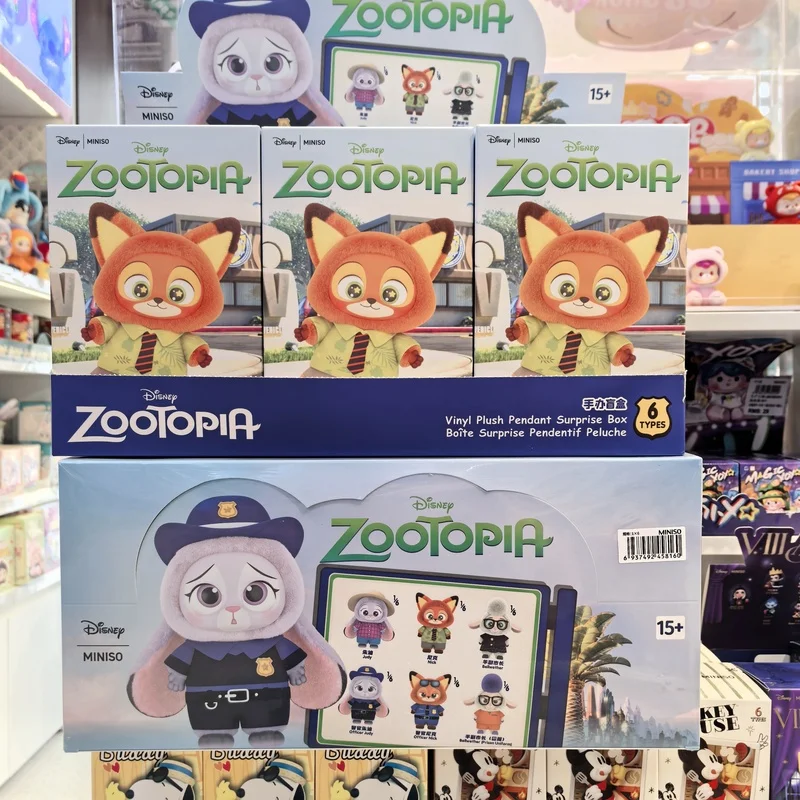 

Authentic Disney Zootopia Series Vinyl Doll Blind Box Toys Ornaments For Girls Birthday Gift Officer Nick Judy Backpack Pendant