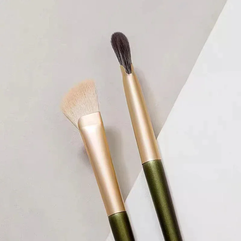 Flat Angled Contour Makeup Brush,Half Fan-shape Nose Shadow Brush,Professional Soft Highlighter Blush Make Up Tools