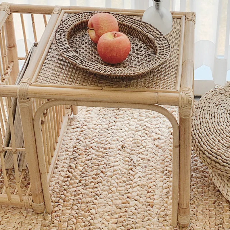 Quadratischer Couchtisch aus Rattan mit Tatami