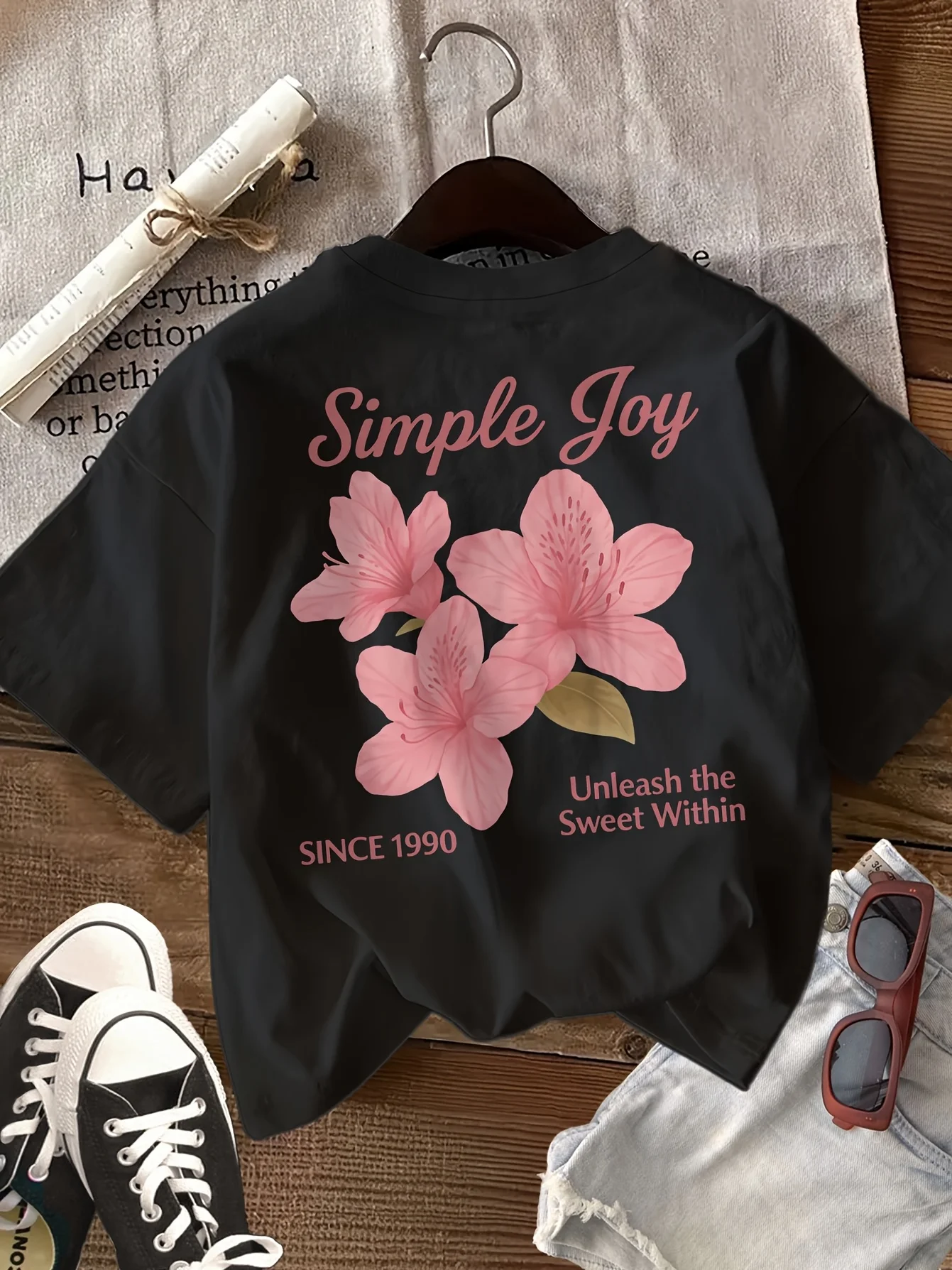 Double-sided Print Spring/summer Women's Casual Top, Fresh Style with Pink Floral Print, Simple Happiness to Release Inner Sweetness, Round Neck Short Sleeve Women's Fashion T-shirt