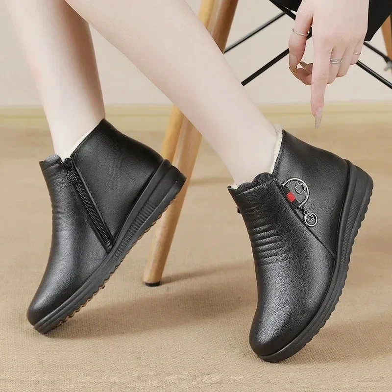 Zapatos de cuero metálico para mujer, botines planos impermeables con forro de piel, cálidos, para exteriores, Invierno