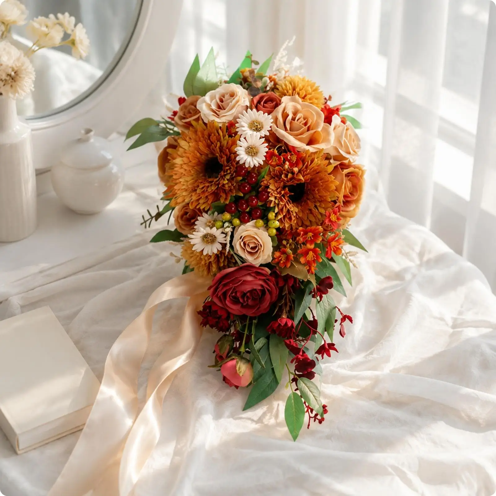 bouquet-de-fleurs-en-soie-de-couleur-caramel-pour-la-mariee-modele-en-forme-de-goutte-d’eau-a-tenir-a-la-main-avec-des-details-dores-pour-la-decoration-de-fete