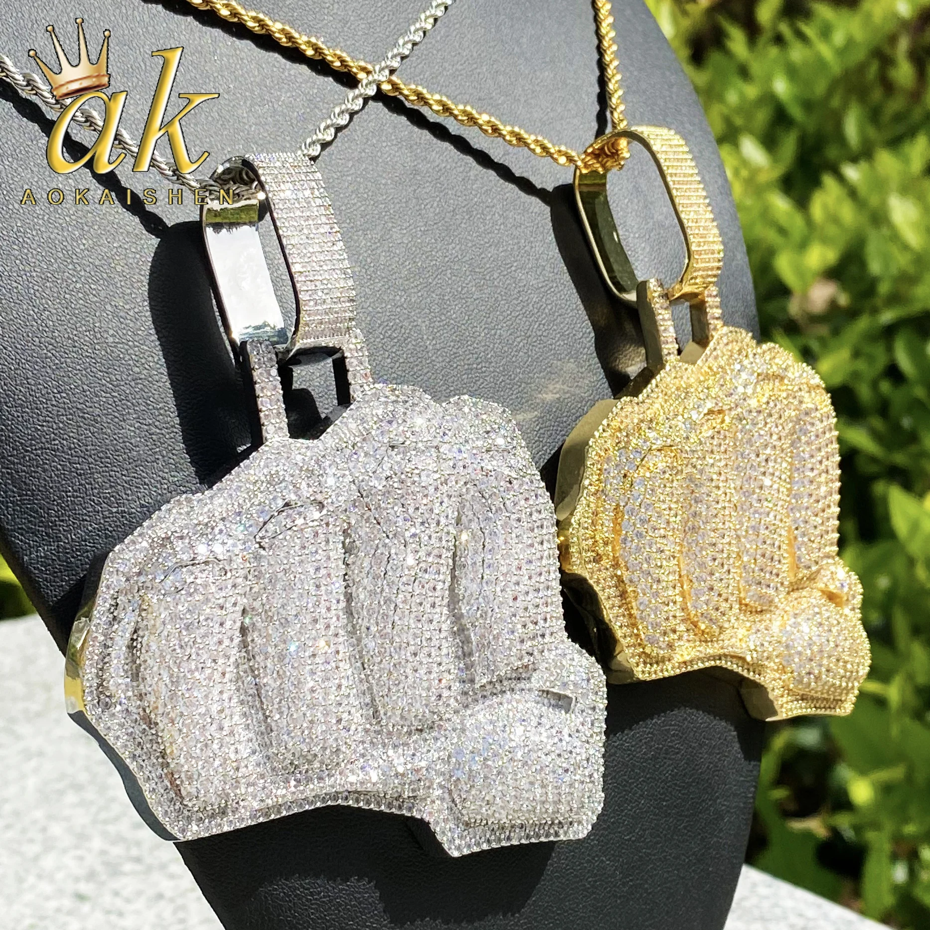 

Aokaishen Iced Out Fist ожерелье кулон для мужчин настоящее позолоченное циркониевое ювелирное изделие в стиле хип-хоп