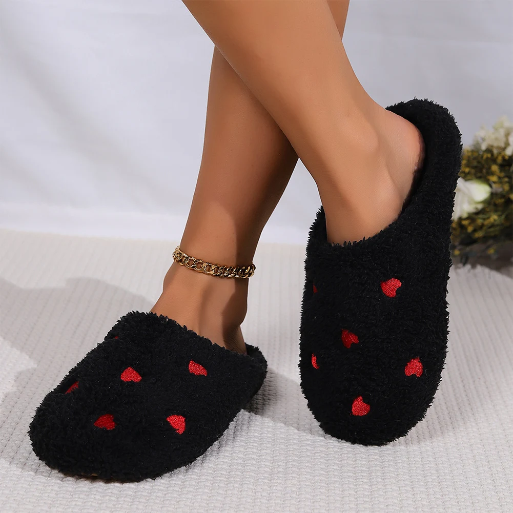 Plush Heart Slippers Non Slip Fuzzy Home Slippers Comfortable Flat Thermal Slippers Breathable Fluffy Love Slippers for Women