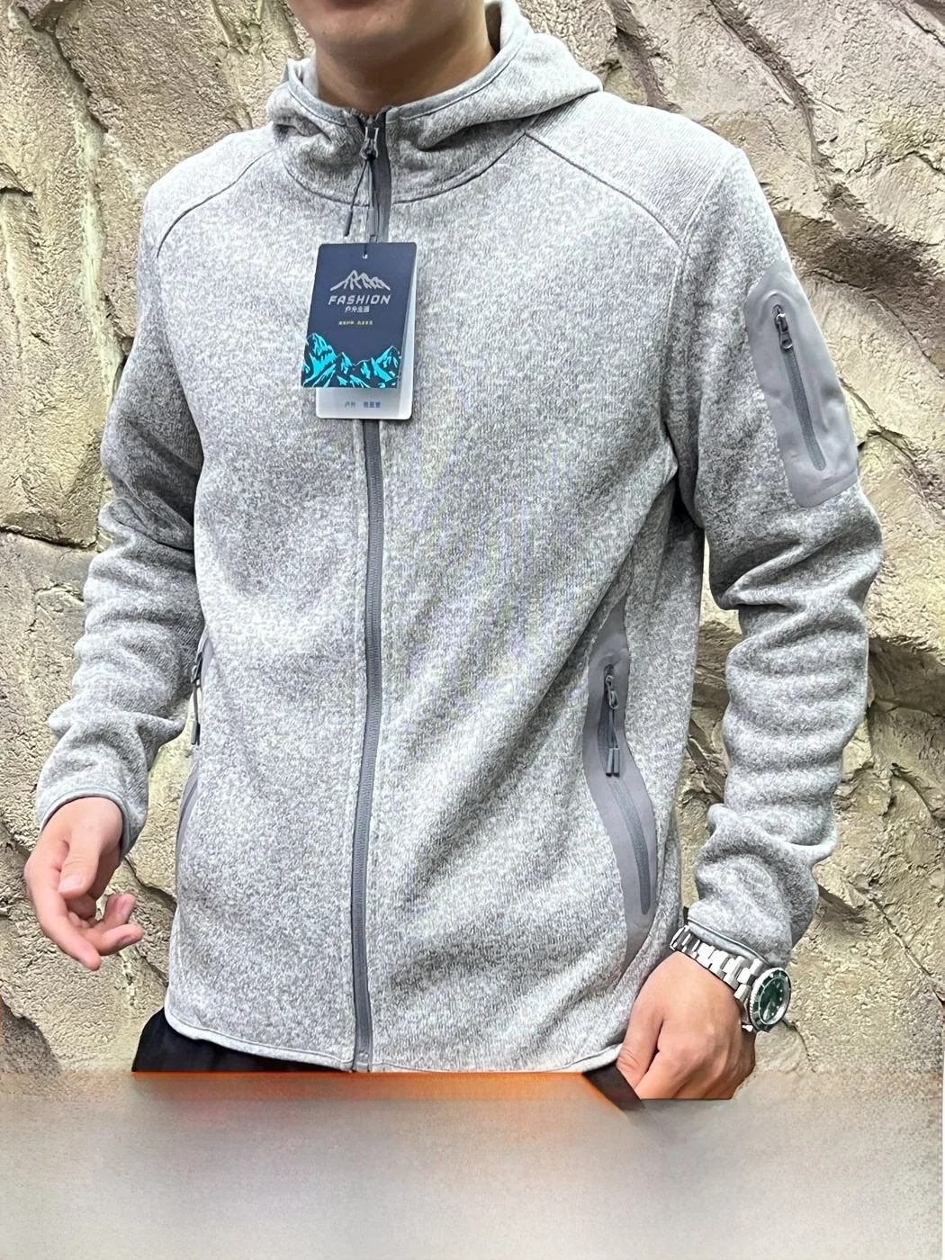 Outdoor Casual Fleece Lined Jacket Hooded Polyester Fiber Standard Fit Long Sleeve for Men And Women New Autumn Release