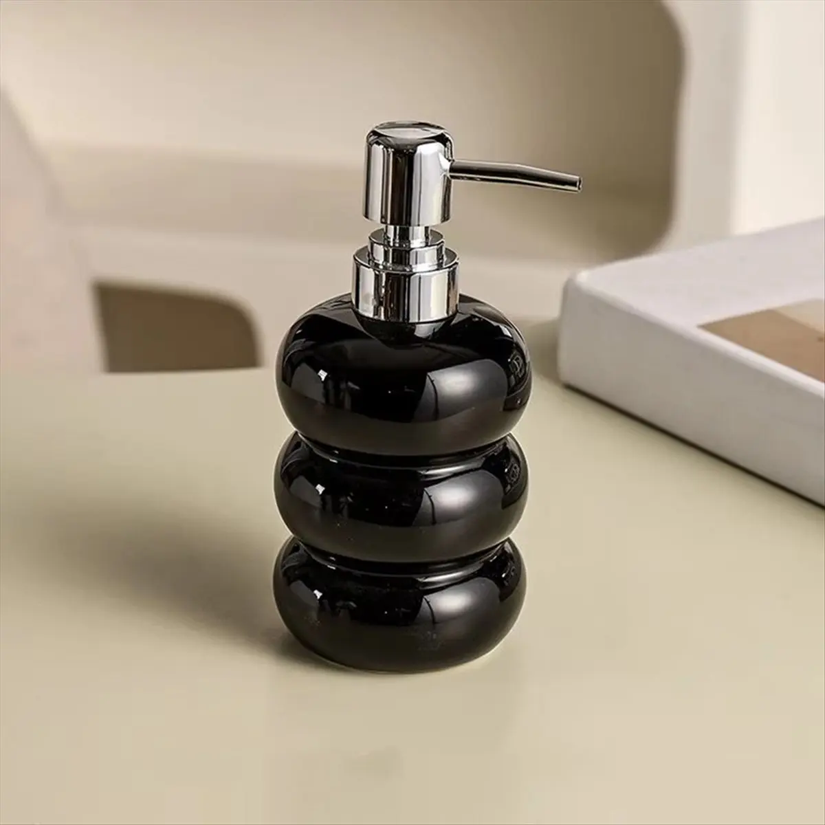 Ceramic Hand Bottle Household Shampoo Cosmetic Water Collection Bottle Home Hotel Soap Dispenser Bathroom Accessories A