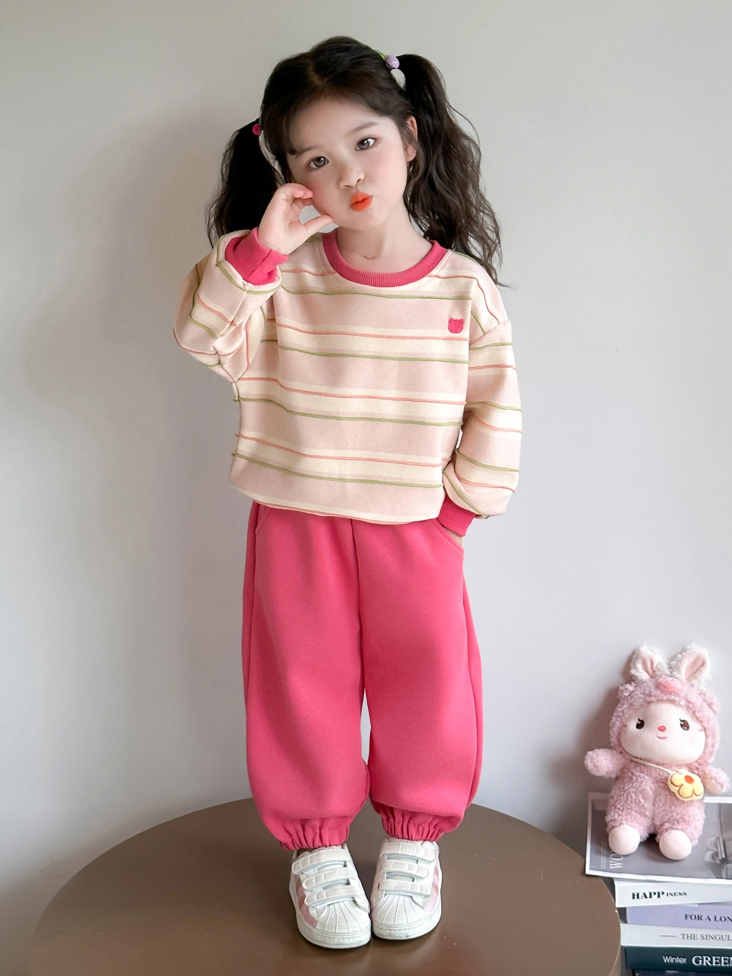 

Girls' Sports Suit O-neck Long Sleeved Striped Pullover+Loose Solid Color Pants Comfortable Spring Autumn New Two-piece Set
