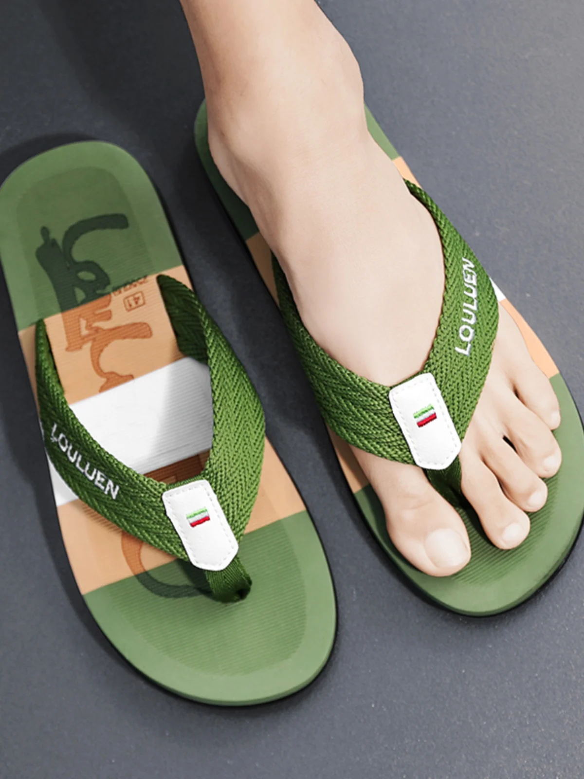 

Men's Summer Thong Slippers Beach oes Outdoor Wear Anti-Slip Trendy Cool Sandals Breathable Casual Color Flat Heel