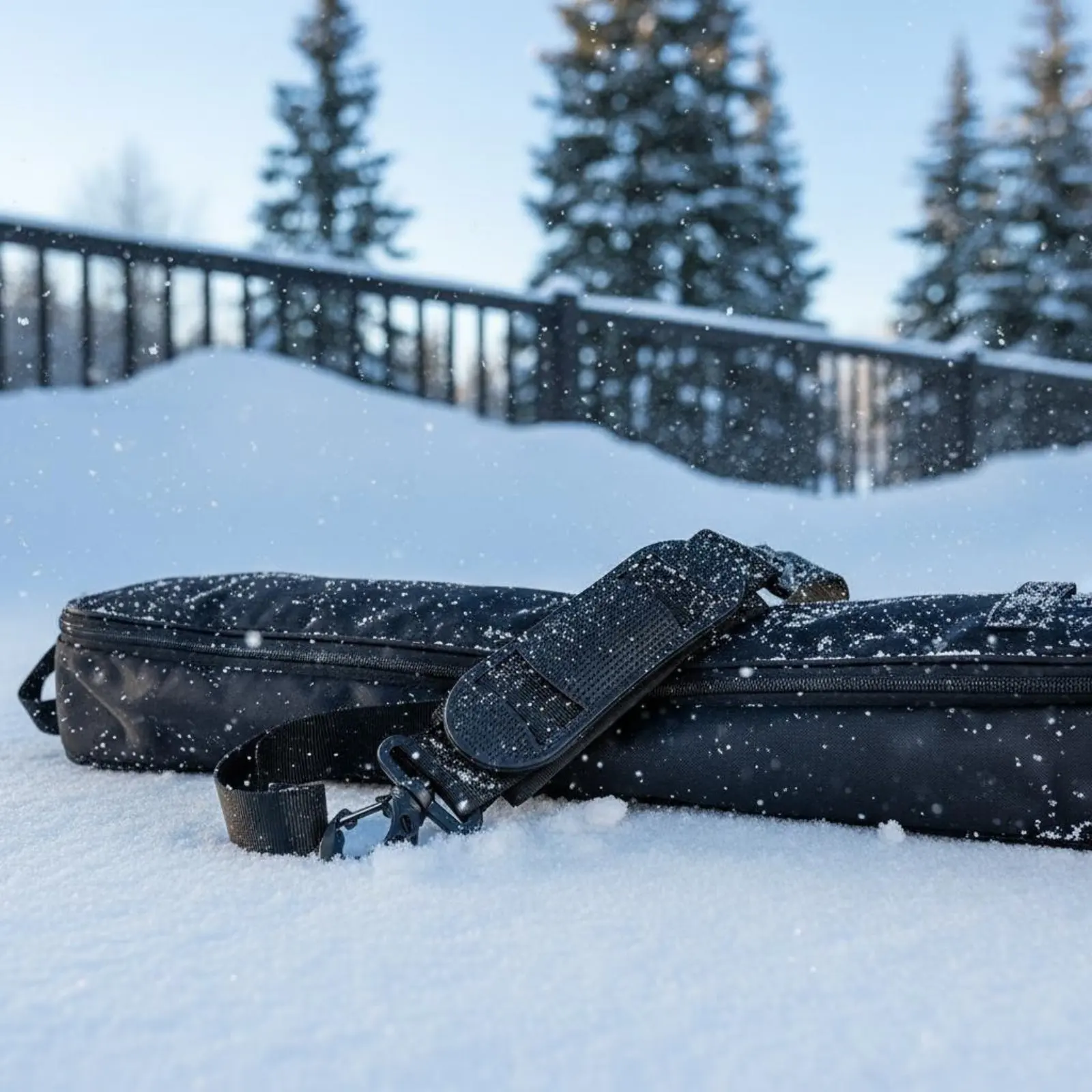 snowboard-carrying-carrier-hands-complimentary-adjustable-ski-shoulder-strap-winter-sports-accessory-rotating-attachments