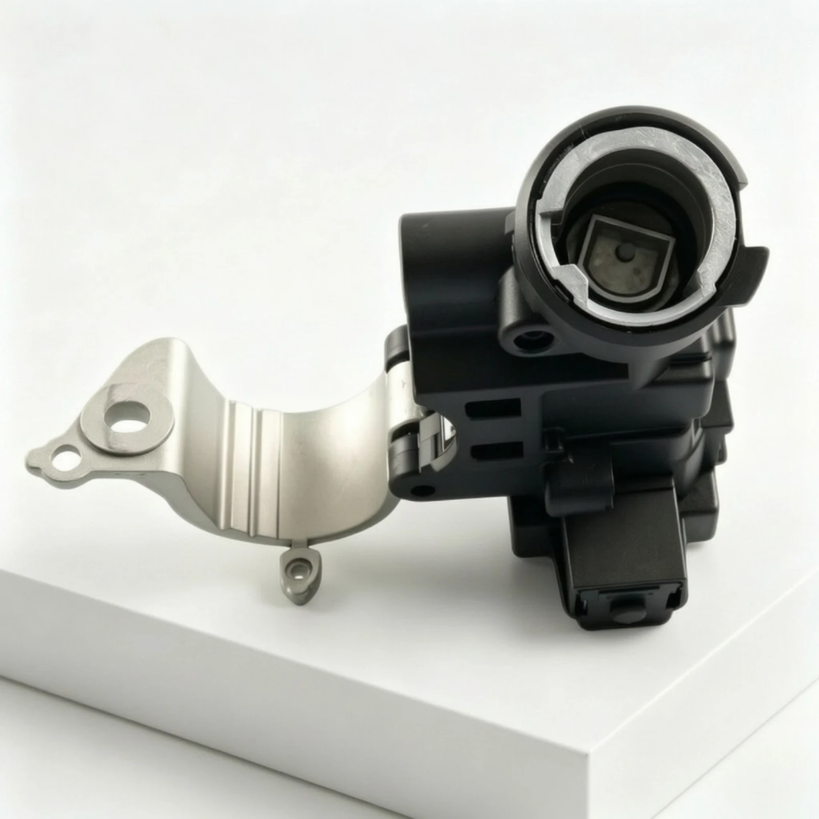 Ignition Switch Assembly with Bracket Direct-Fit Ignition Switch Assembly Compact Anti-Pry for Mechanics, Automotive Maintenance