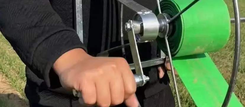 Pratical Shoulder Strap Water Hose Winder Manual Water Belt Rolling Tool Portable Pipe Organizer for Farm Watering & Hose Storag