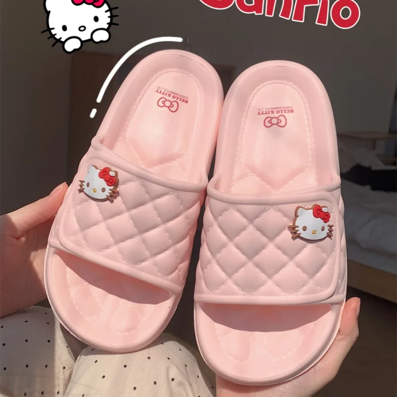 Sanrio Kawaii Anime Hello Kitty moja melodia Cinnamoroll Cute Cartoon antypoślizgowe kapcie letnie damskie sandały wewnętrzne prezenty świąteczne