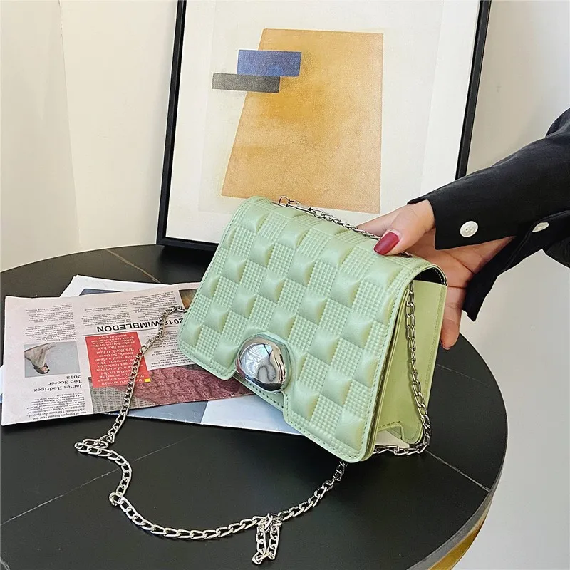 

2025 Summer Niche Square Bag Stylish Chain Strap Crossbody Purse for Women Fashionable Underarm Shoulder Bag Versatile