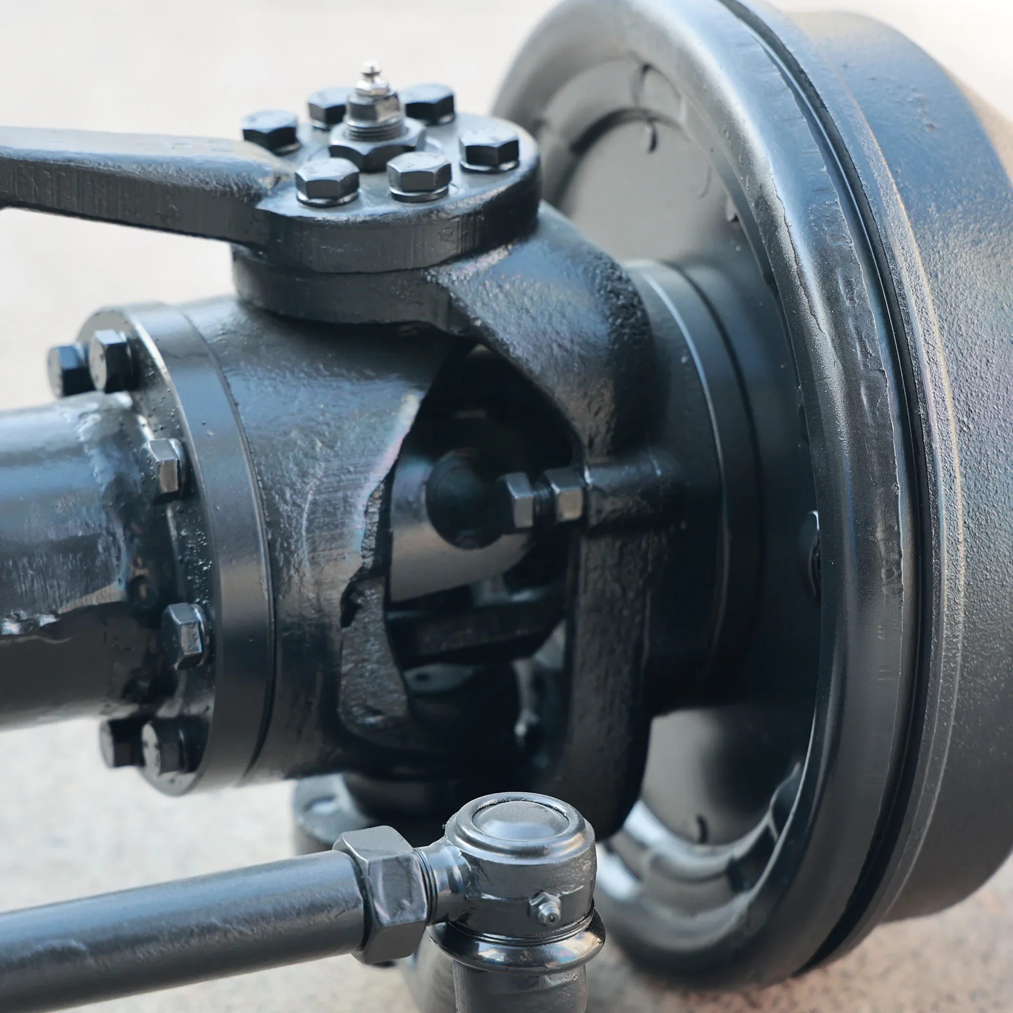 2-4 Tons Light Truck Loader Heavy Front Drive Axle Differential Assembly Oem Quality Rear Axle Assembly 4x4 Factory