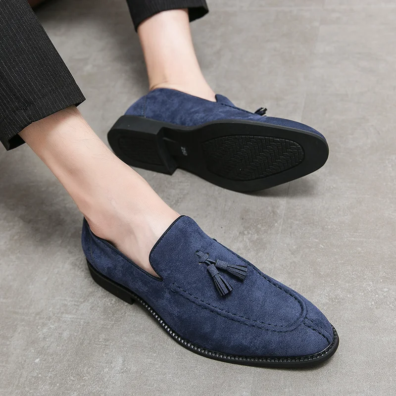 Brand Designer Men Suede Leather Shoes Vintage Purple Tassel Loafers Men Moccasins Casual Flats Slip-On Men\'s Social Dress Shoes