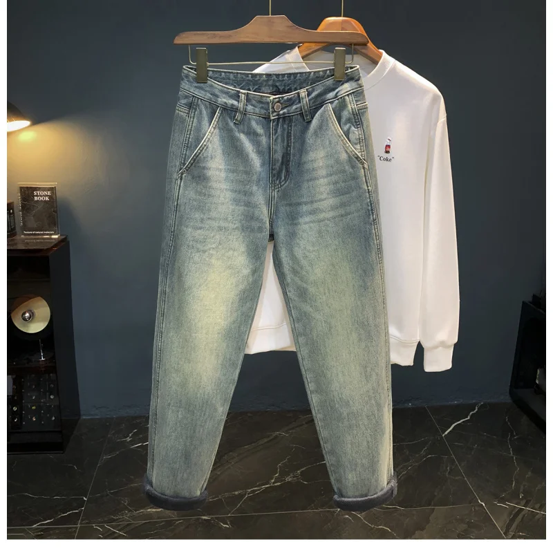 بنطال فضفاض أزرق فاتح جديد مقاوم للحرارة والباردة للرجال لشتاء 2025 مع جينز سميك من القطيفة #2