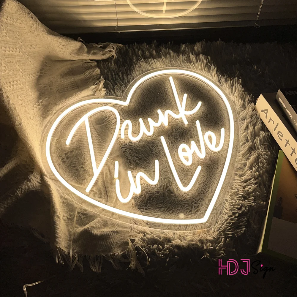Drunk In Love Neon Sign USB Heart Shape Neon LED Sign Wedding Decor Room Engage Party Decor Bedroom Custom Neon Lights Love Gift