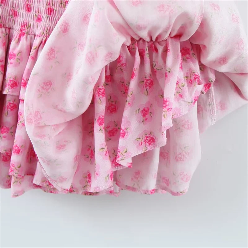 Keyanketian-Vestido feminino deslizante floral elástico, estilo pastoral retrô, babados em camadas, mini vestido agárico skintight, novo lançamento, 2022