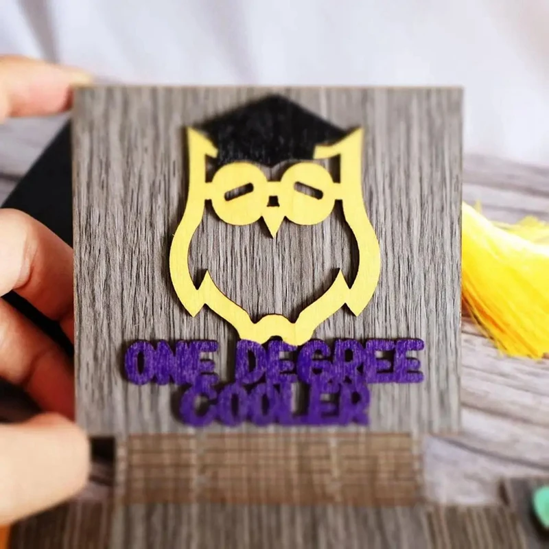 صندوق تفجيرات التخرج ، عبوات هدايا على شكل قبعة البكالوريوس ، صناديق خشبية ، ديكورات حفلات التخرج ، صانعة هدايا