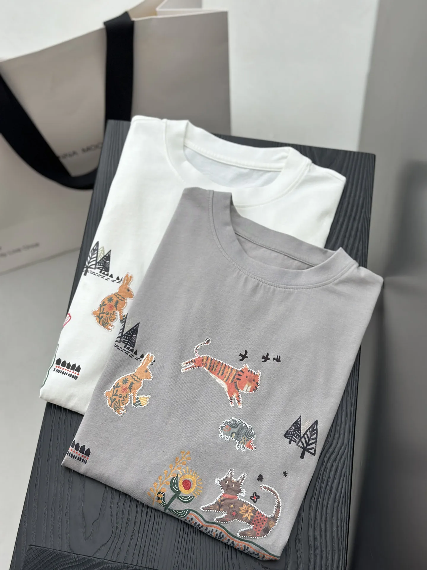 

Heavy Embroidery Cartoon Animal Loose ort Sve T-irt Women's Casual Faion Summer Top Cotton Polyester Blend Sweat Abs...