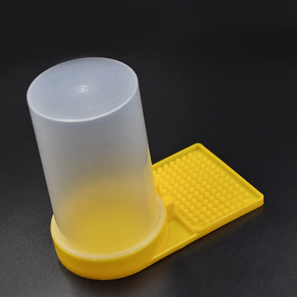 

8pcs Bee Feeder Bee Waterer Cup For Houses Beehives Feeding Tool Durable Pp Material Water Feeding Cup Garden Beekeeping