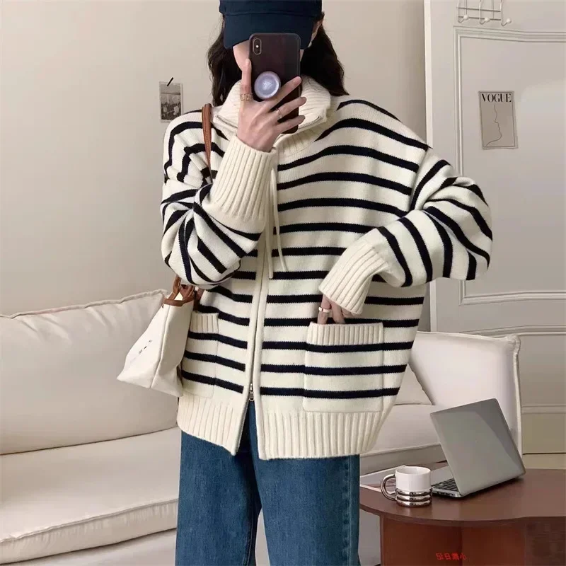 

Fashion Women New Korean Striped Front Zipper Knitted Sweater Cardigan Vintage Long Sleeve Female Outerwear Chic Tops