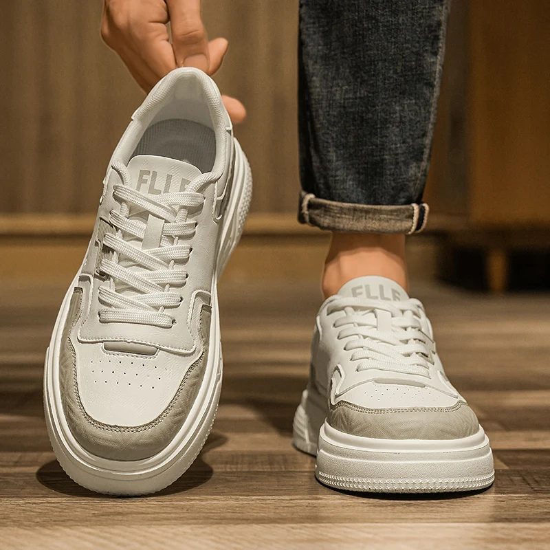 

Men's Sport oes Anti-Slip Thi Bot Heightening Waterproof Bla White Panda Casual oes for Youth Autumn Season