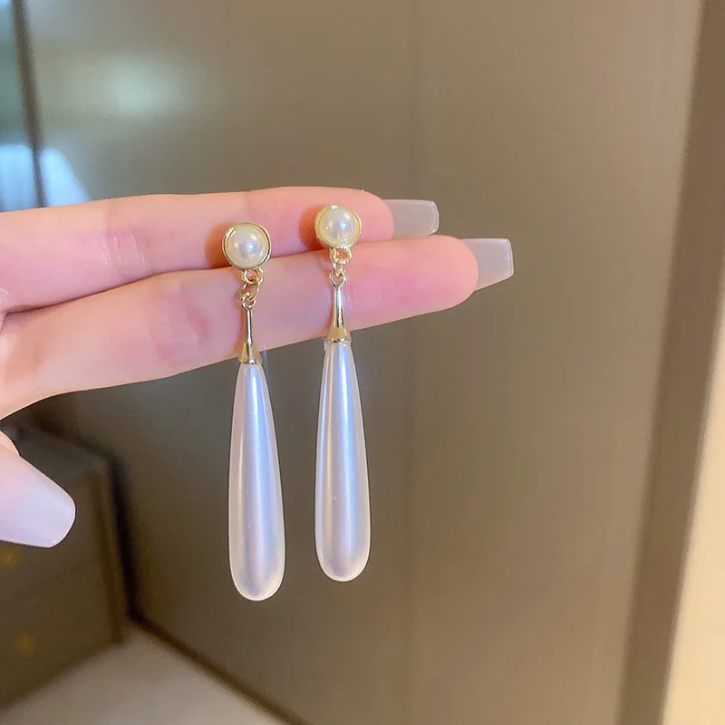 New Long Water Droplet Dangle Earrings for Women Wedding Party Elegant Imitation Pearl Drop Earrings Trendy Retro Jewelry Gift